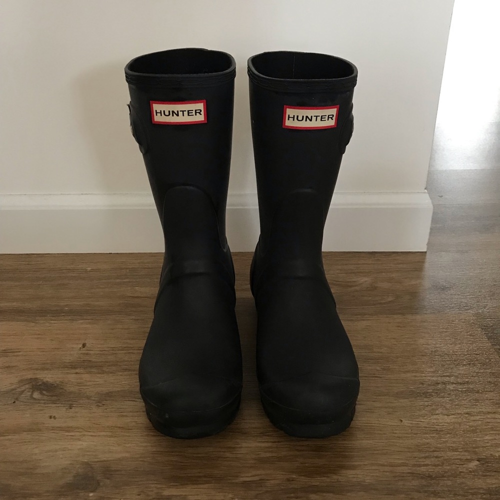 Women’s Matte Black Short Hunter Boots